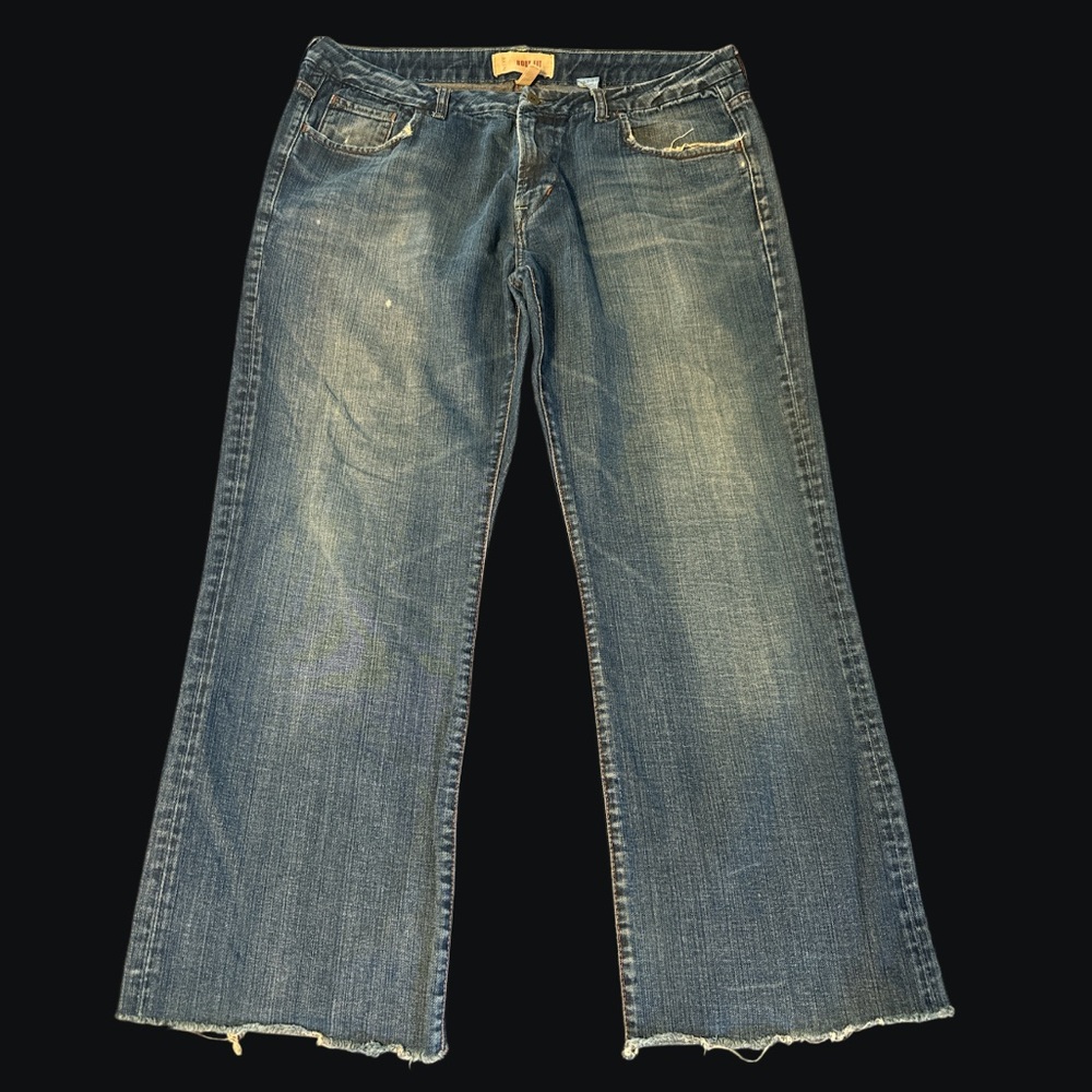 Men’s boot cut jeans. Brand is NEXT. Frayed bottom size 40/30